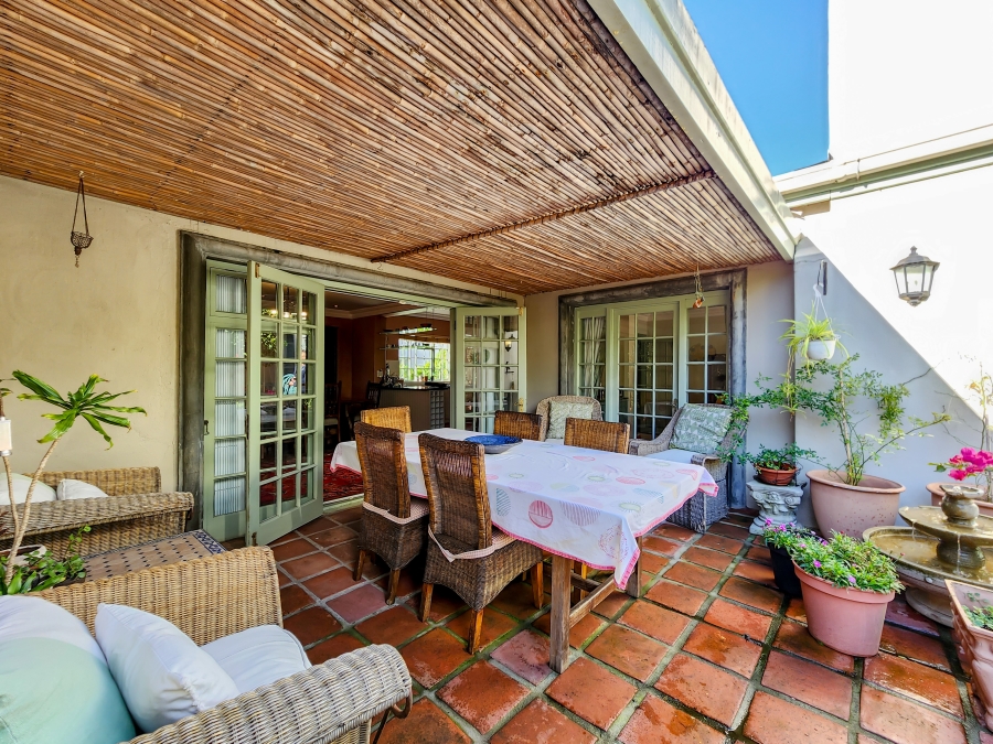 3 Bedroom Property for Sale in Newlands Western Cape